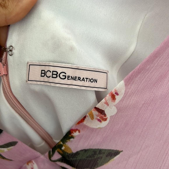 BCBGeneration Pink Midi dress - Picture 6 of 7